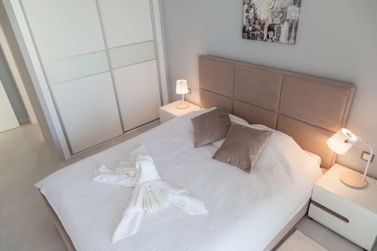 Gorgeous Infinity View Apartment آريناليس ديل سول المظهر الخارجي الصورة